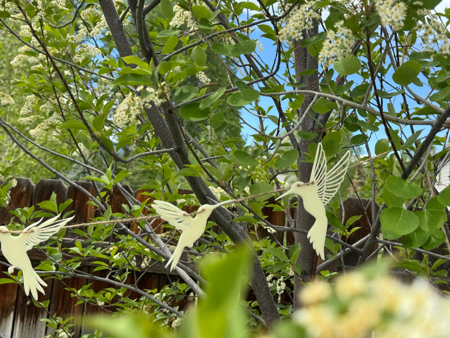 The Outdoor Hummingbird Garland