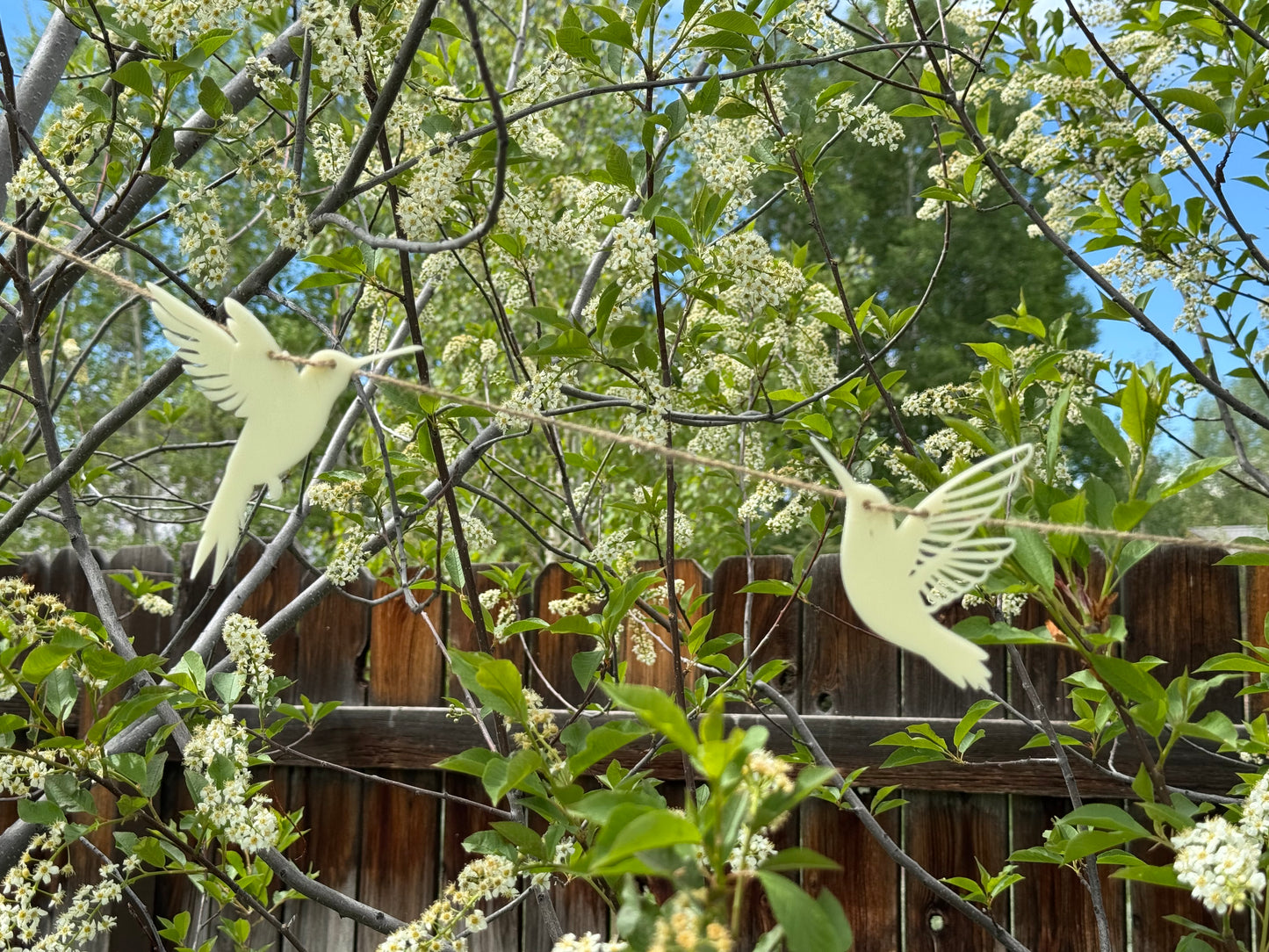 The Outdoor Hummingbird Garland