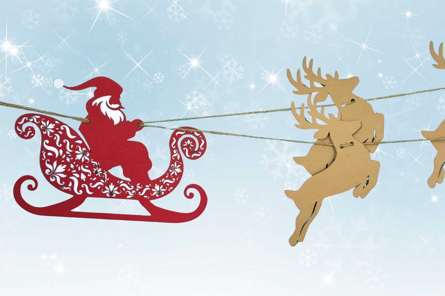 The Santa Sleigh and Reindeer Garland