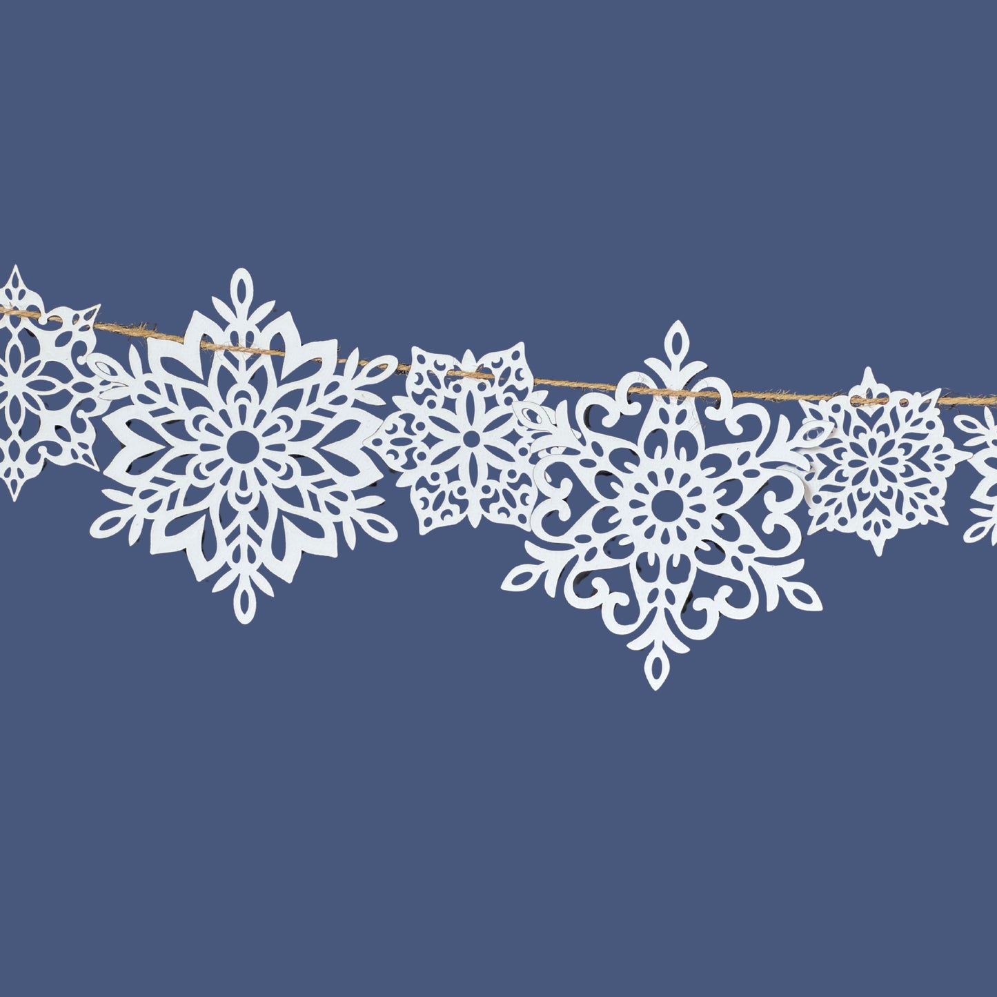 The Snowflake Garland