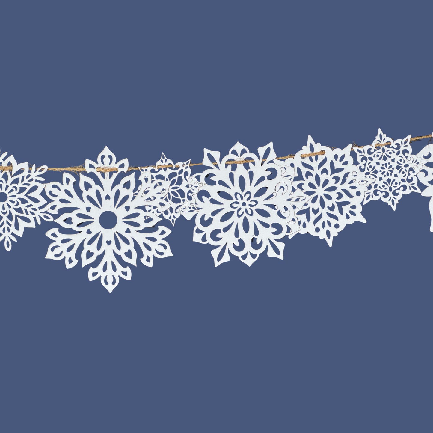 The Snowflake Garland